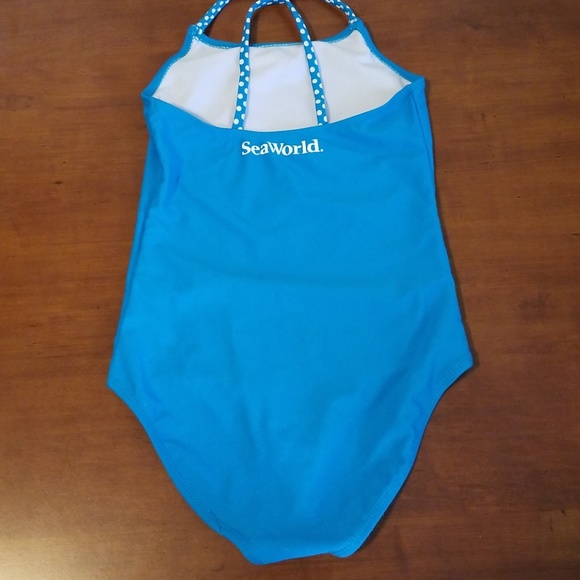 Girl's One piece - Picture 2 of 2